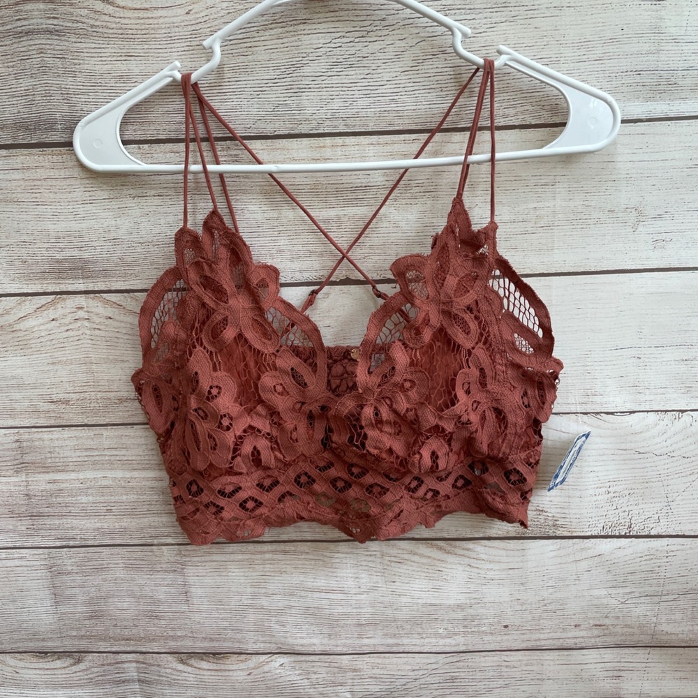 NEW WITH TAGS INTIMATELY FREE PEOPLE ADELLA BRALETTE IN COPPER